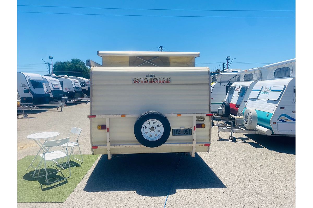 1985 Windsor SUNCHASER