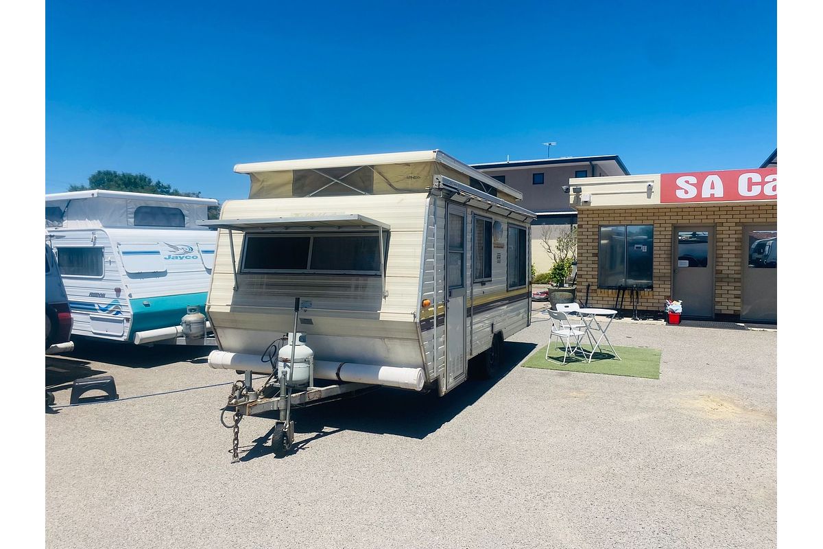 1985 Windsor SUNCHASER