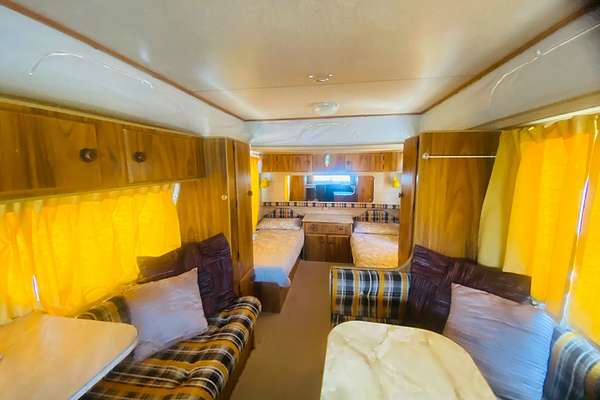 1985 Windsor SUNCHASER