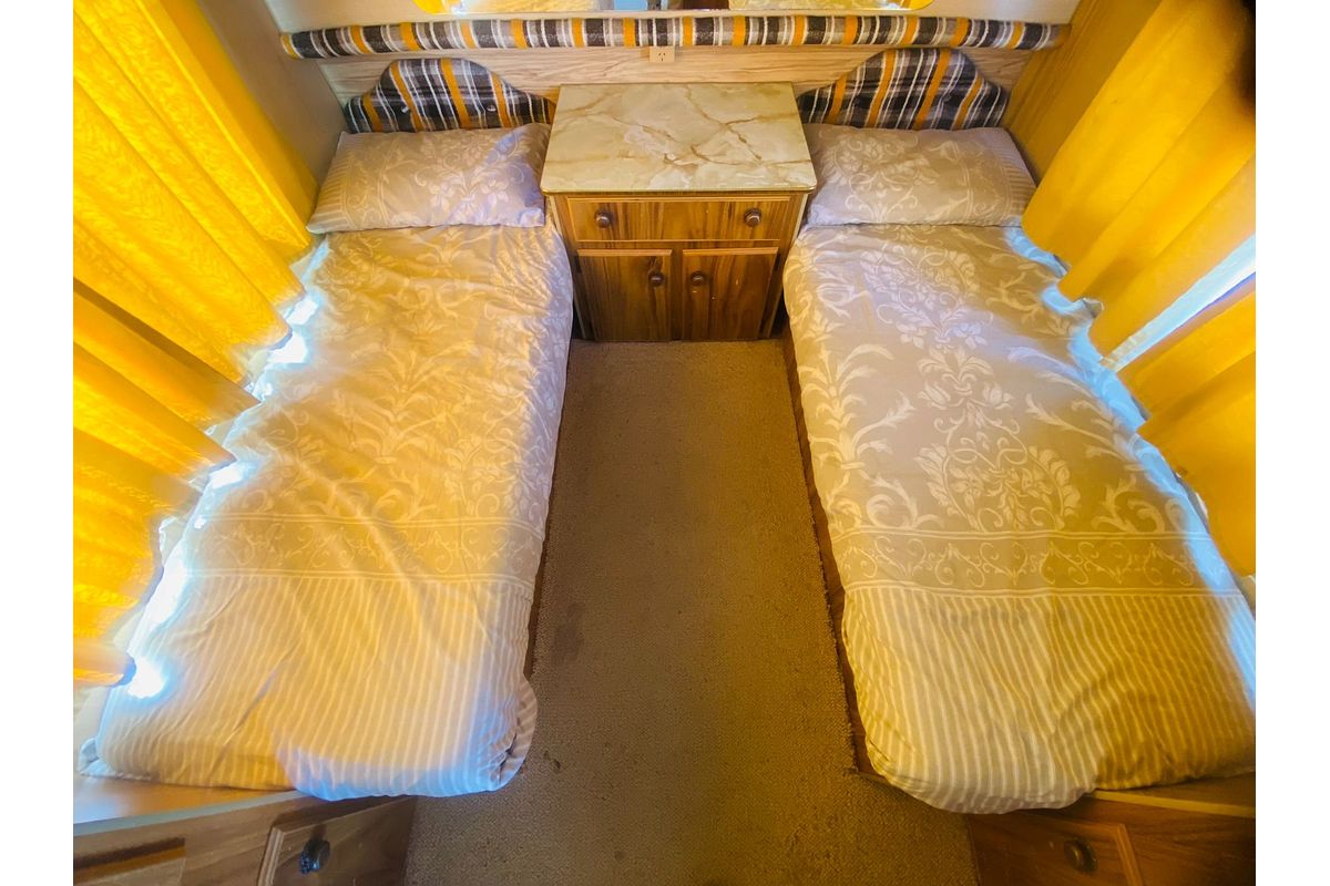 1985 Windsor SUNCHASER