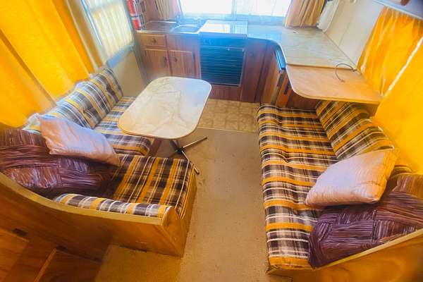 1985 Windsor SUNCHASER