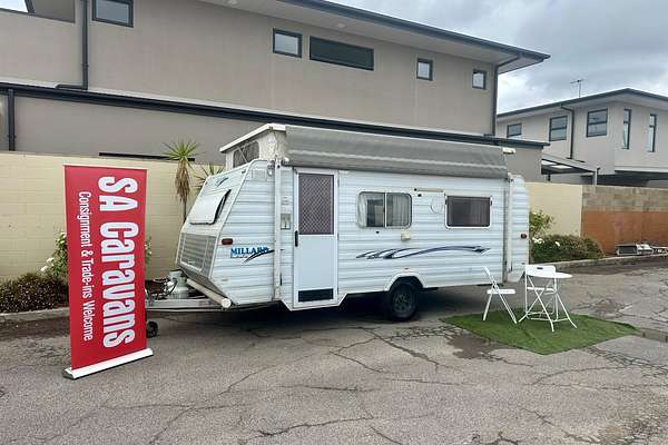 2001 Millard CARAVAN