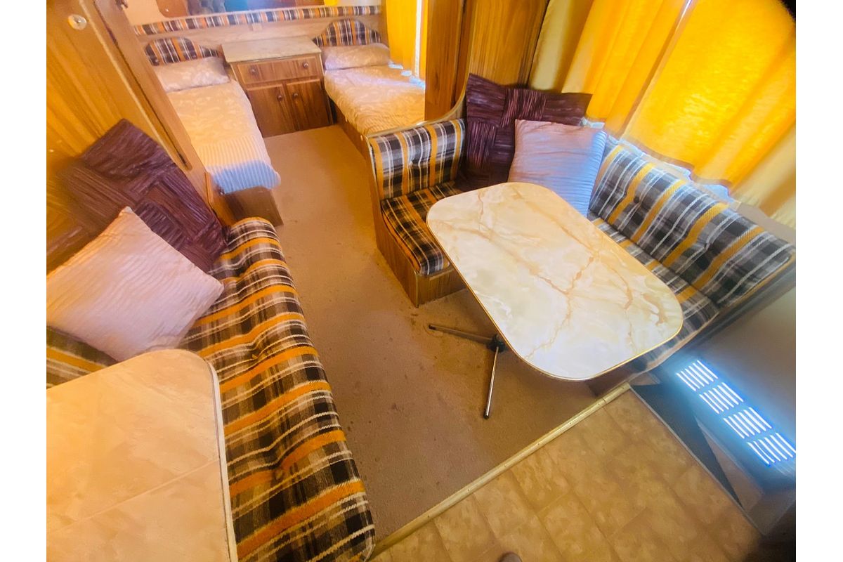 1985 Windsor SUNCHASER