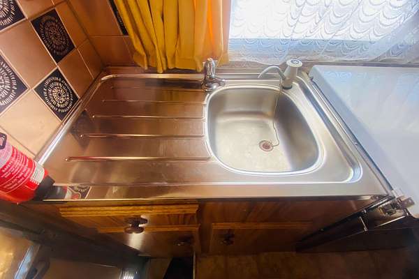 1985 Windsor SUNCHASER