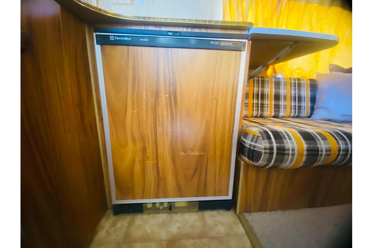 1985 Windsor SUNCHASER