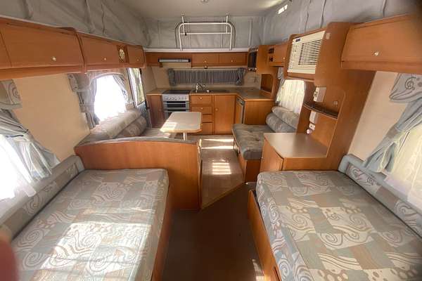 2005 Jayco HERITAGE