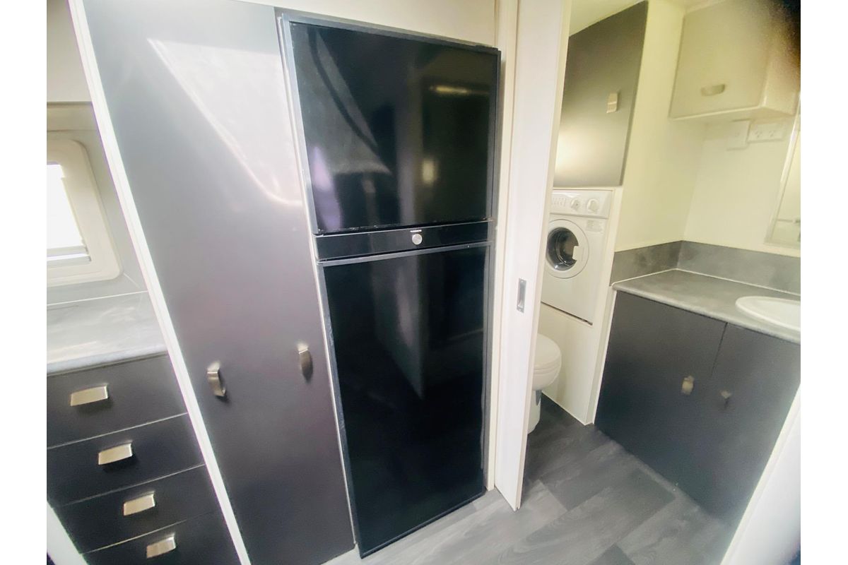 2019 Hitch Hika DREAM CHASER