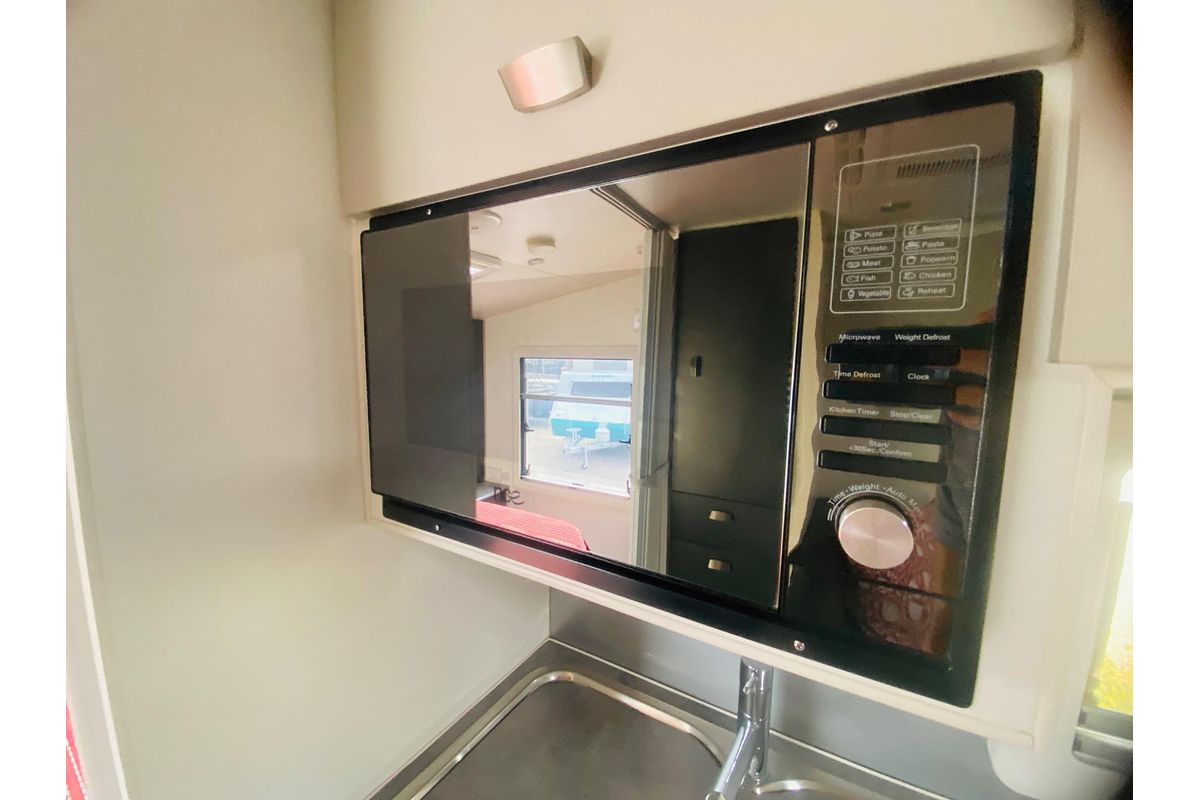 2019 Hitch Hika DREAM CHASER