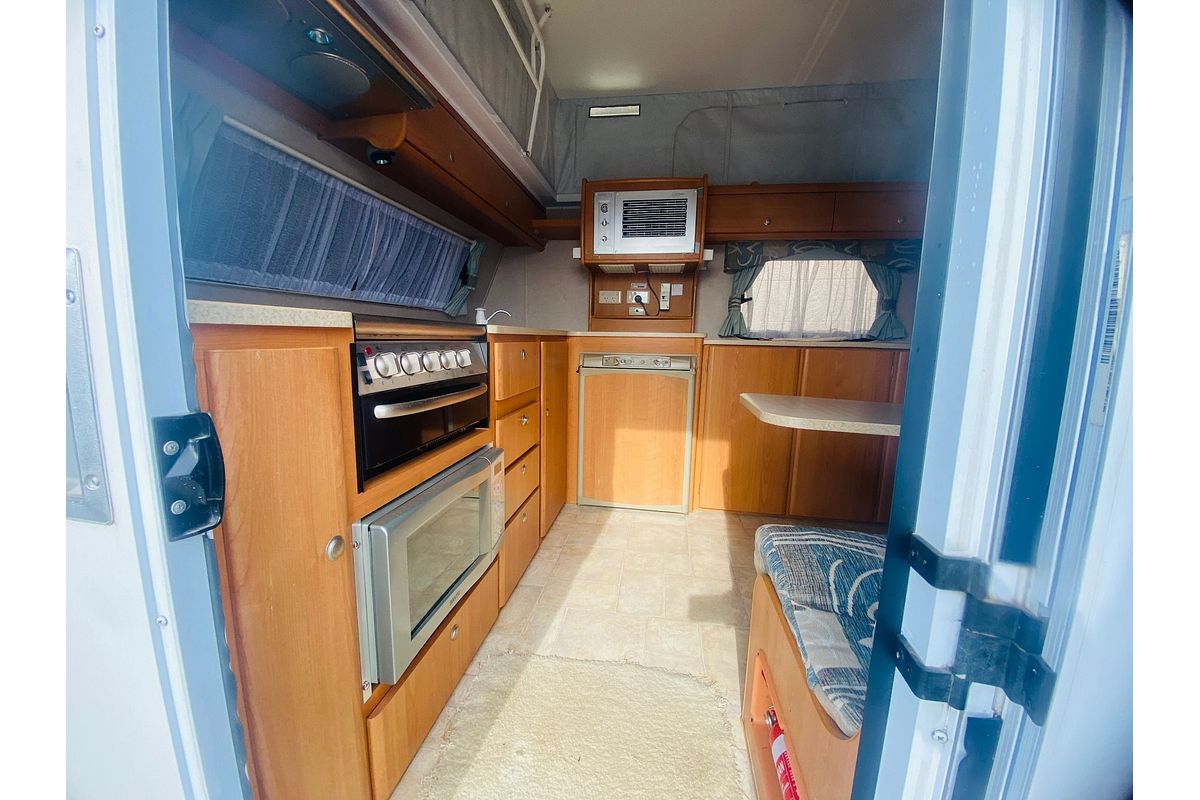 2006 Jayco EXPANDA 12.37-1