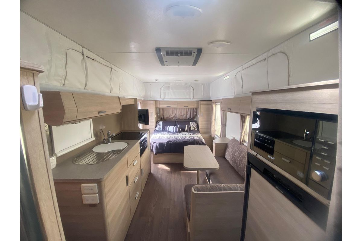 2016 Jayco JOURNEY 17.55-8