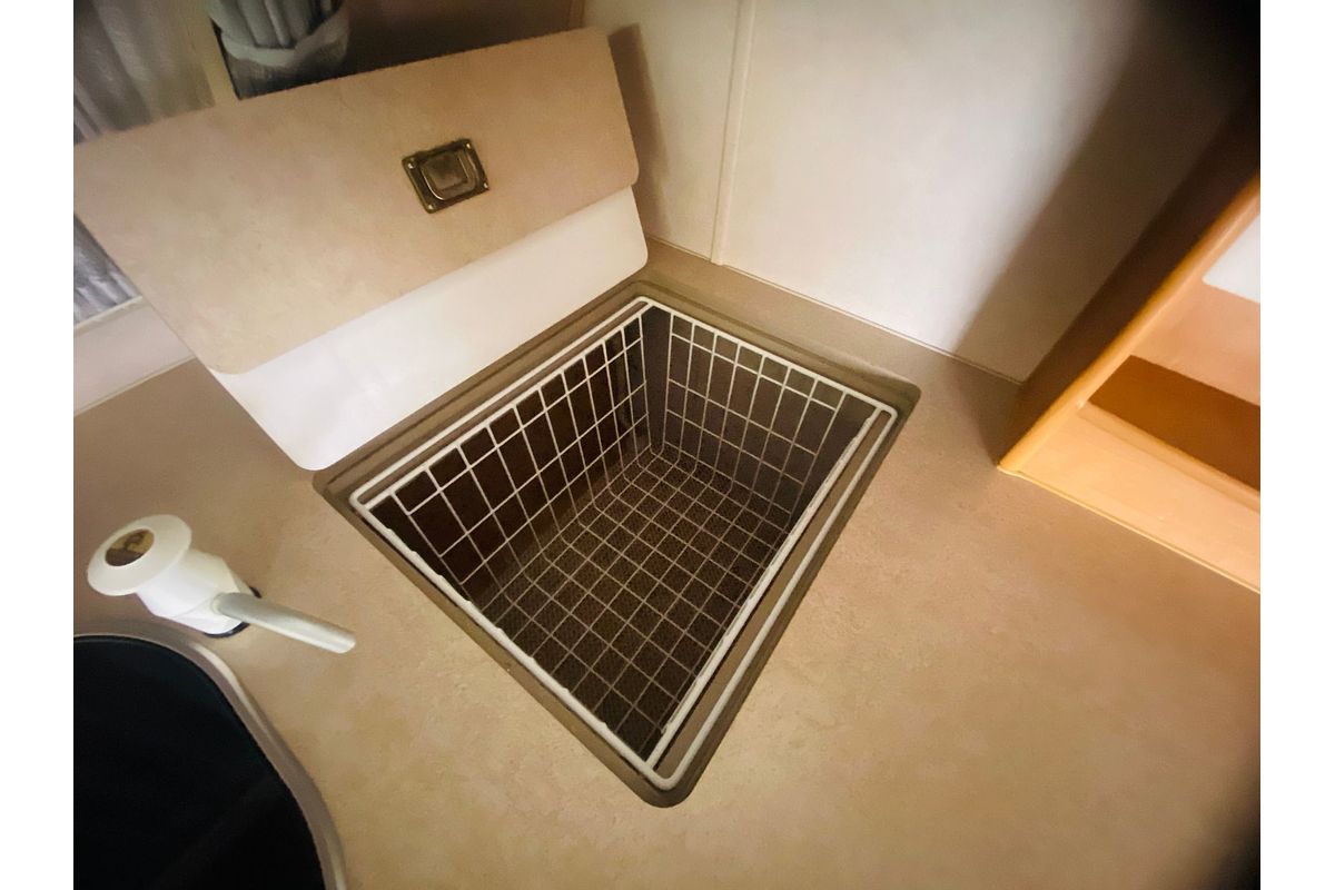 2006 Jayco EXPANDA 12.37-1