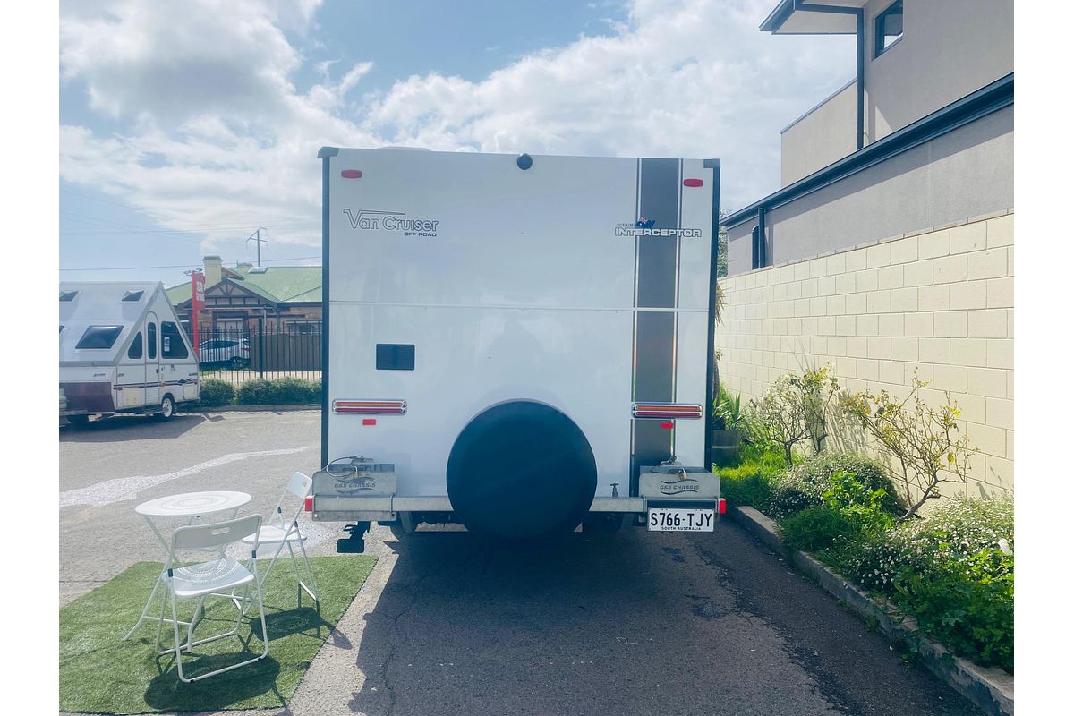 2018 Van Cruiser Caravans INTERCEPTOR