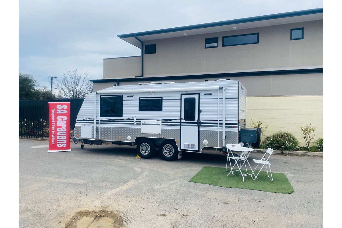 2017 Supreme CLASSIC