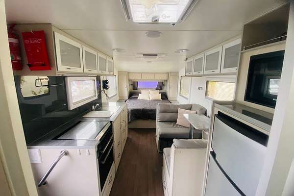 2017 Supreme CLASSIC