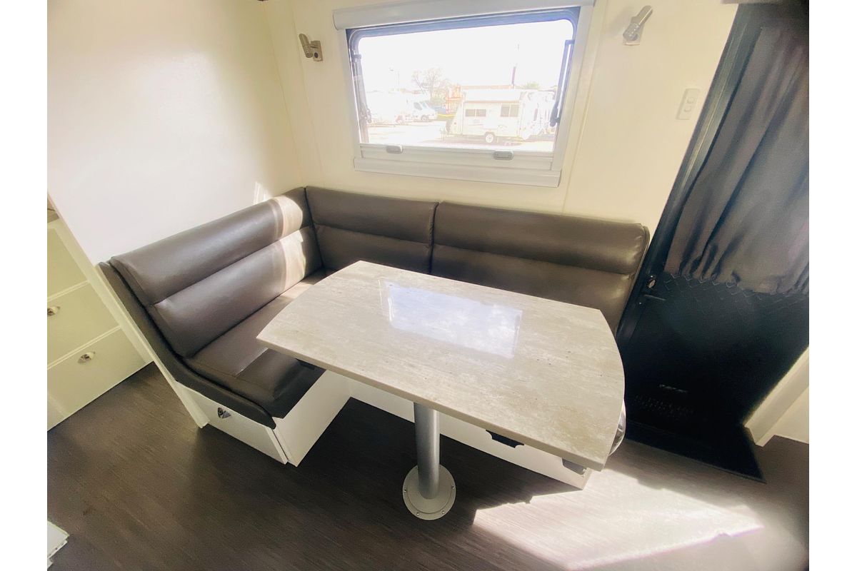 2018 Van Cruiser Caravans INTERCEPTOR