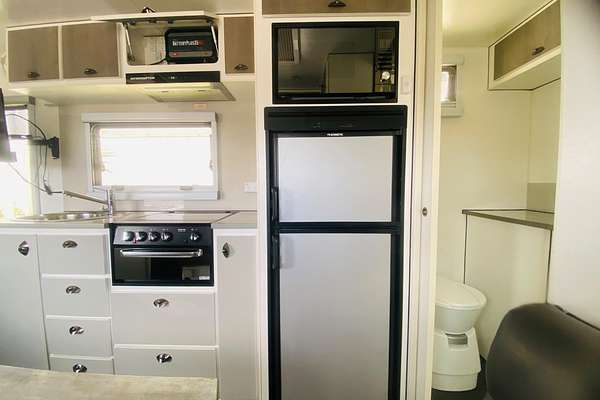 2018 Van Cruiser Caravans INTERCEPTOR