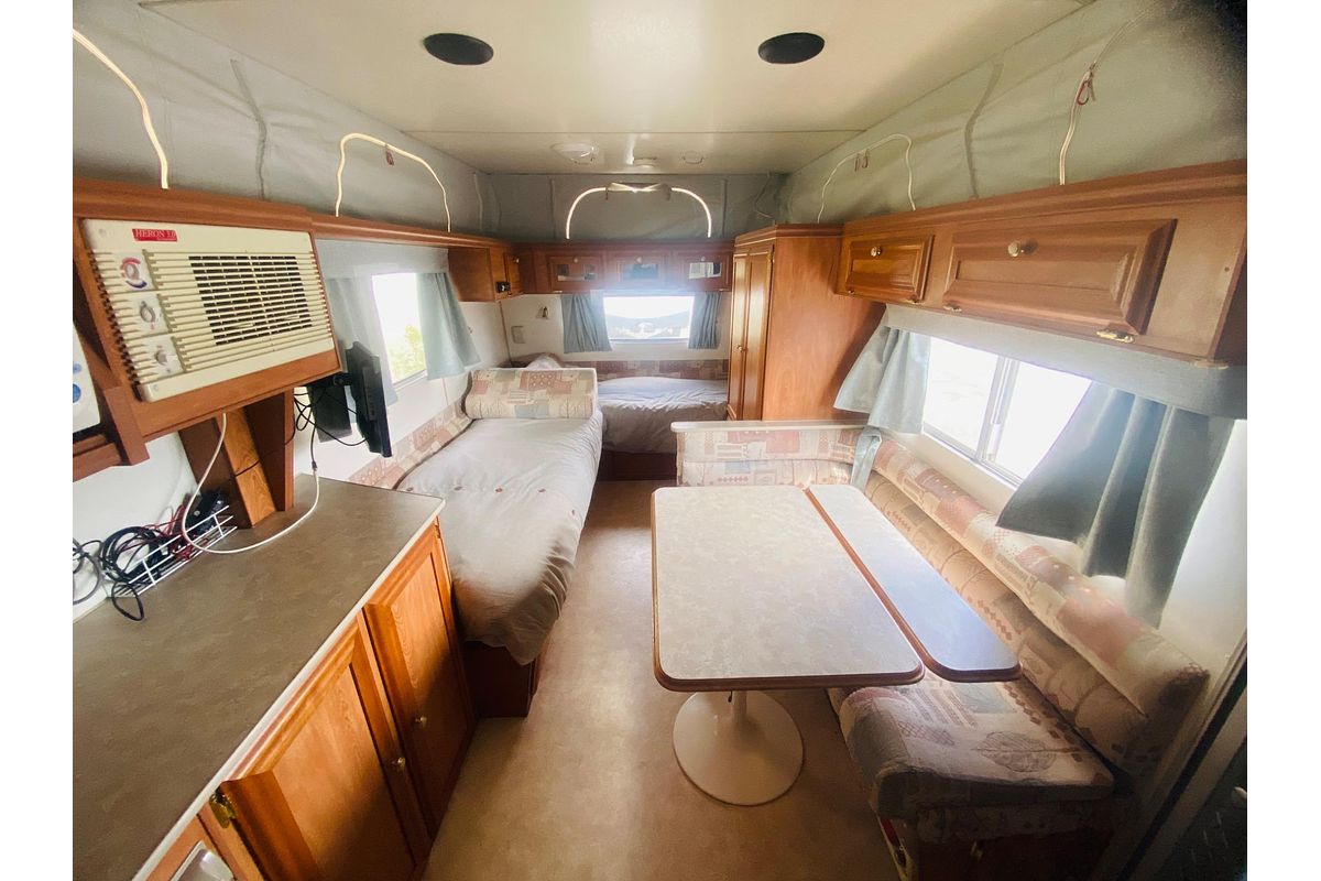 2002 Coromal SEKA 505