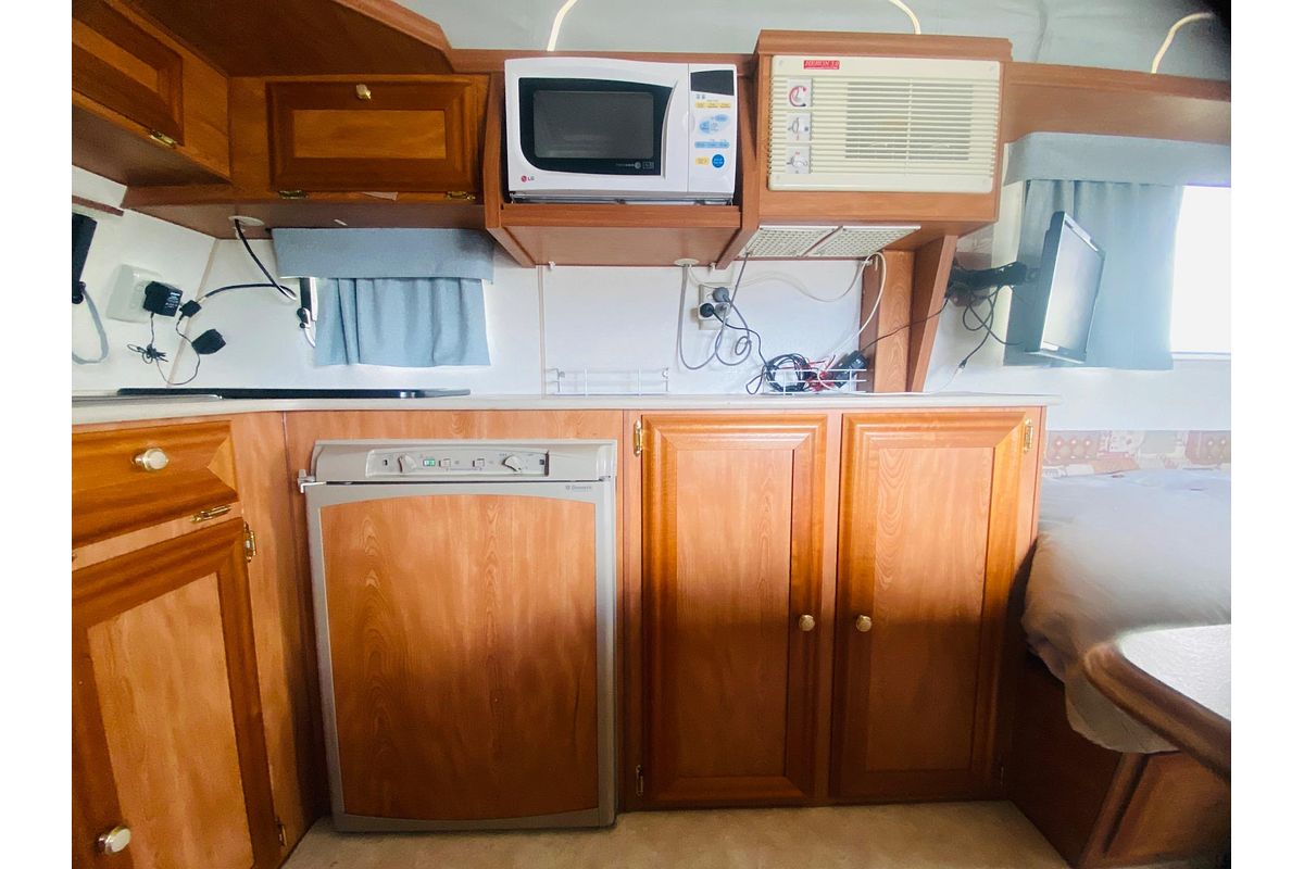 2002 Coromal SEKA 505