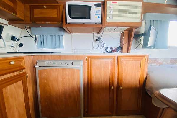 2002 Coromal SEKA 505