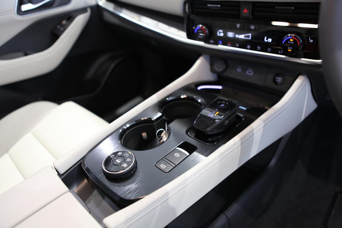 2025 Nissan X-TRAIL Ti e-POWER T33