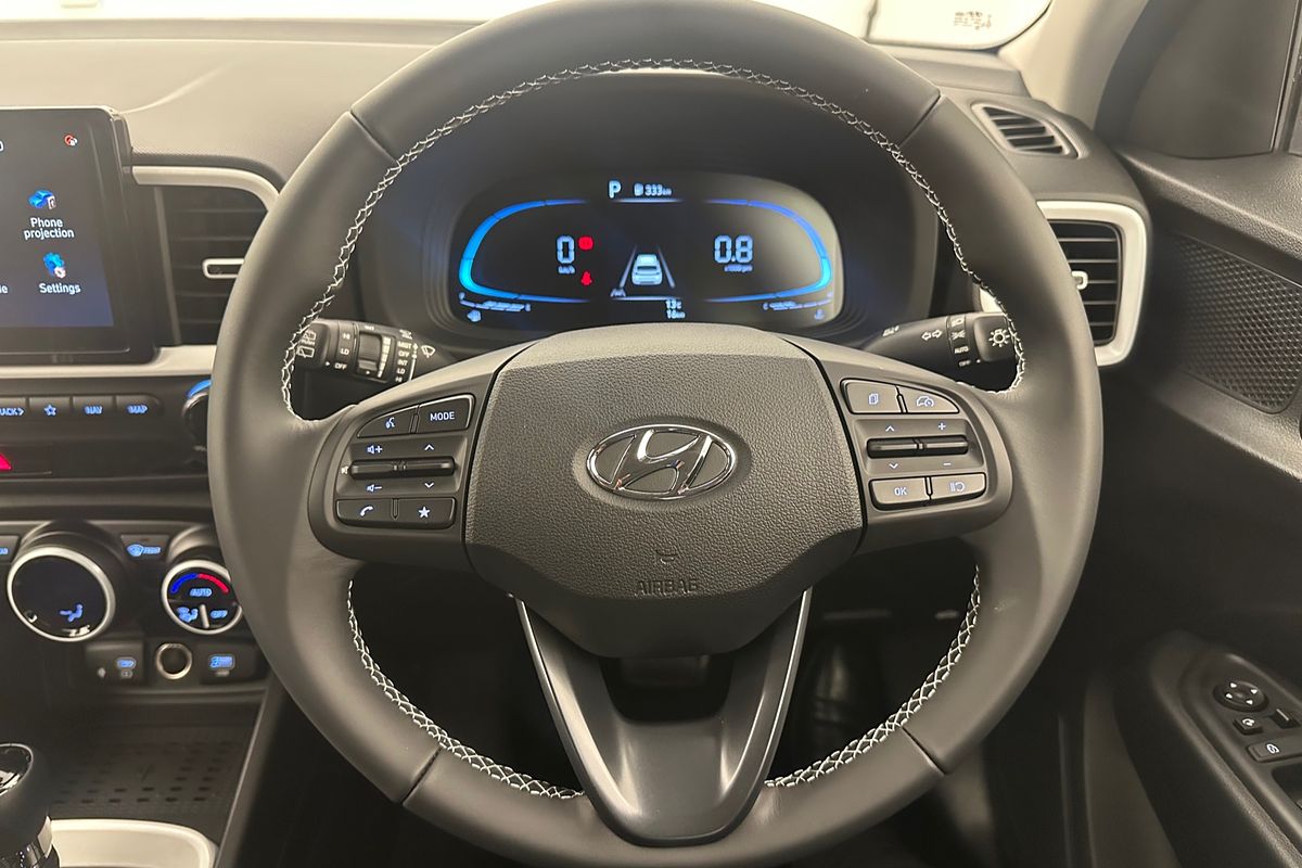 2025 Hyundai Venue Elite QX.V5