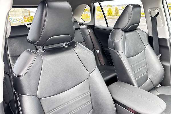 2021 Toyota RAV4 Cruiser MXAA52R