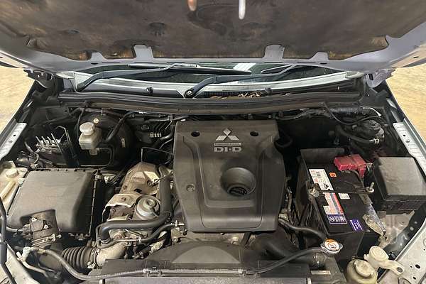 2015 Mitsubishi Triton Exceed MQ 4X4