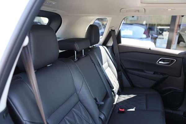 2025 Nissan X-TRAIL Ti-L e-POWER T33