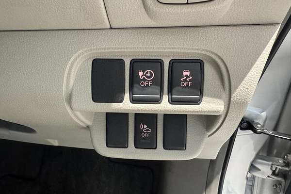 2015 Nissan LEAF AZE0