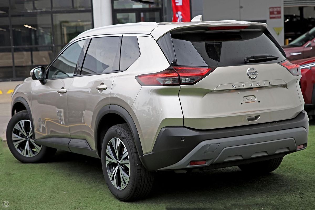 2025 Nissan X-TRAIL ST-L T33