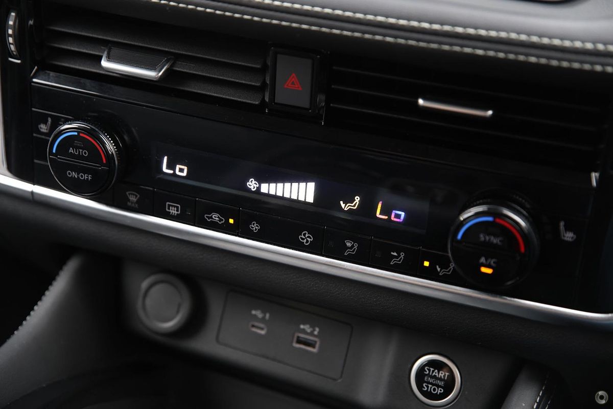 2025 Nissan X-TRAIL ST-L T33