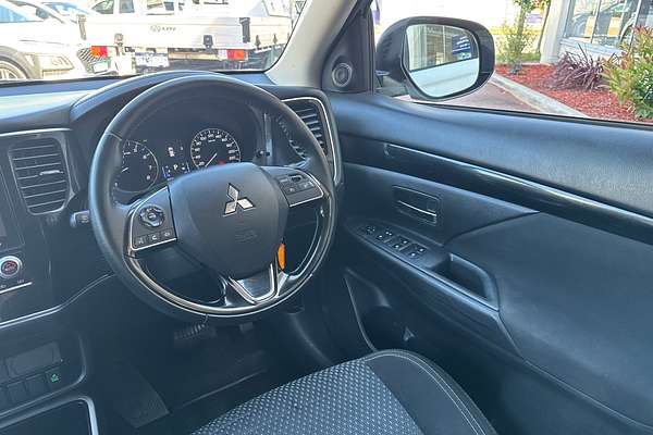 2019 Mitsubishi Outlander ES ZL