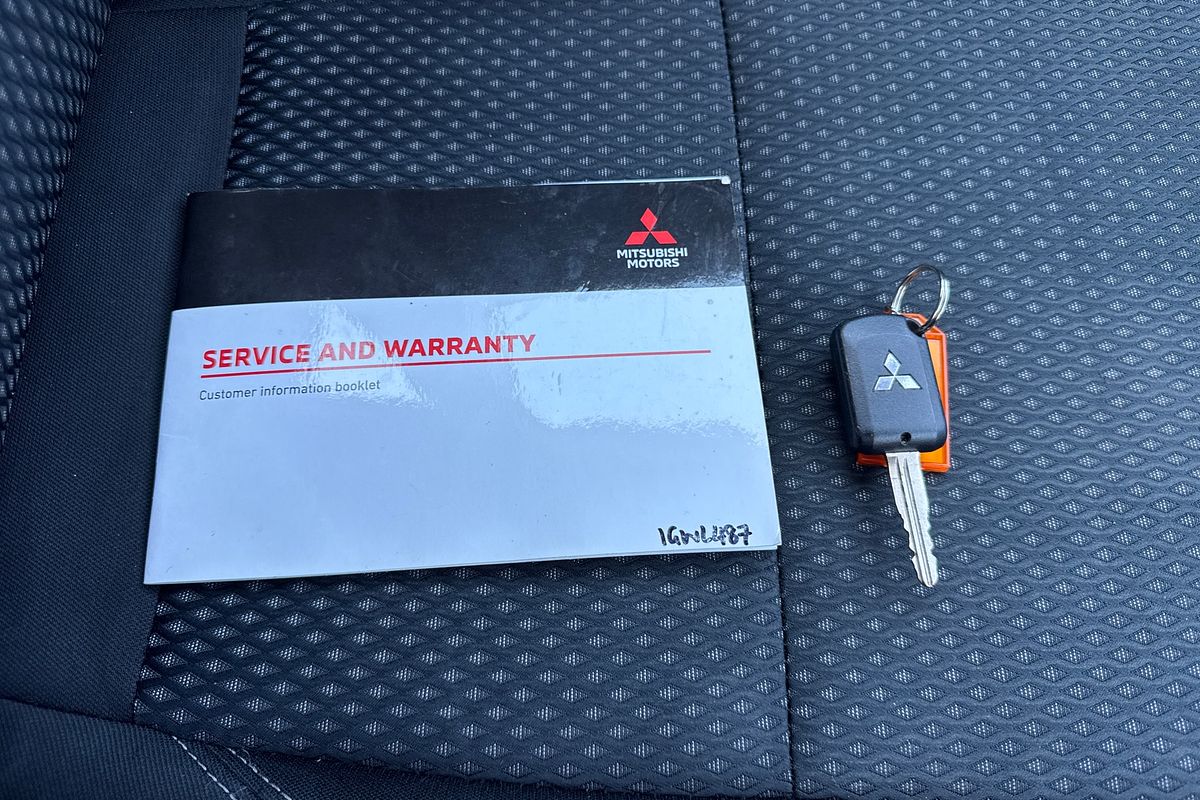 2019 Mitsubishi Outlander ES ZL
