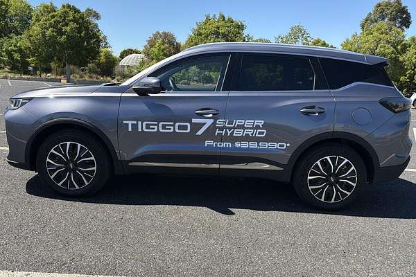 2025 Chery Tiggo 7 Super Hybrid Ultimate T32
