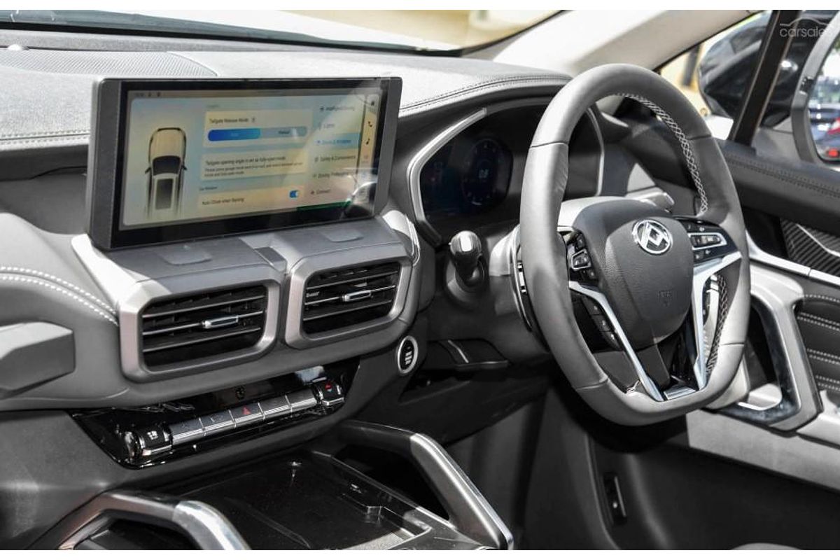 2025 LDV D90 Executive SV9A