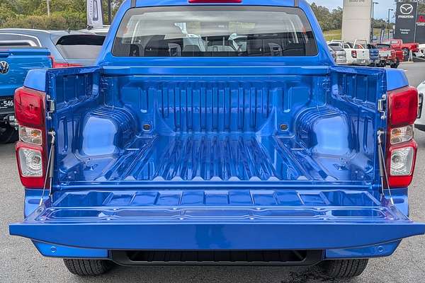 2025 Isuzu D-MAX LS-M 4X4