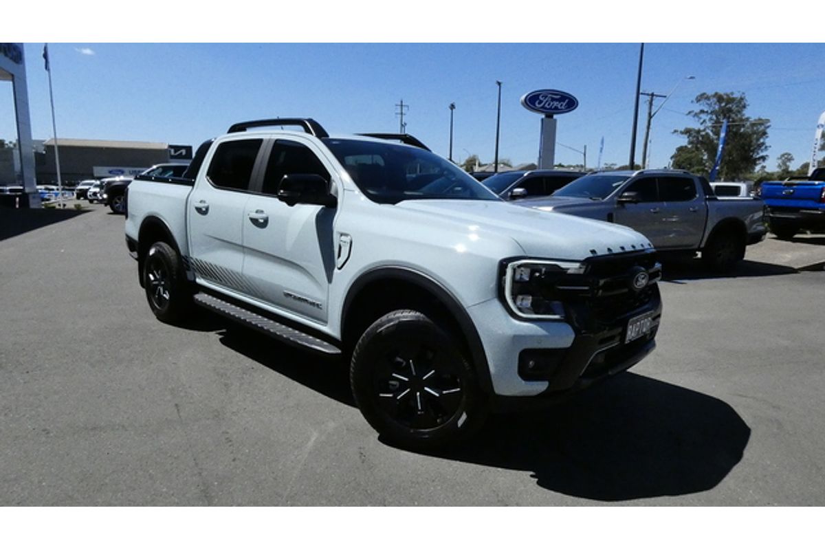 2025 Ford Ranger PHEV Stormtrak 4X4 2.3L