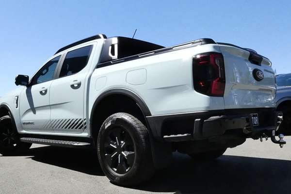 2025 Ford Ranger PHEV Stormtrak 4X4 2.3L