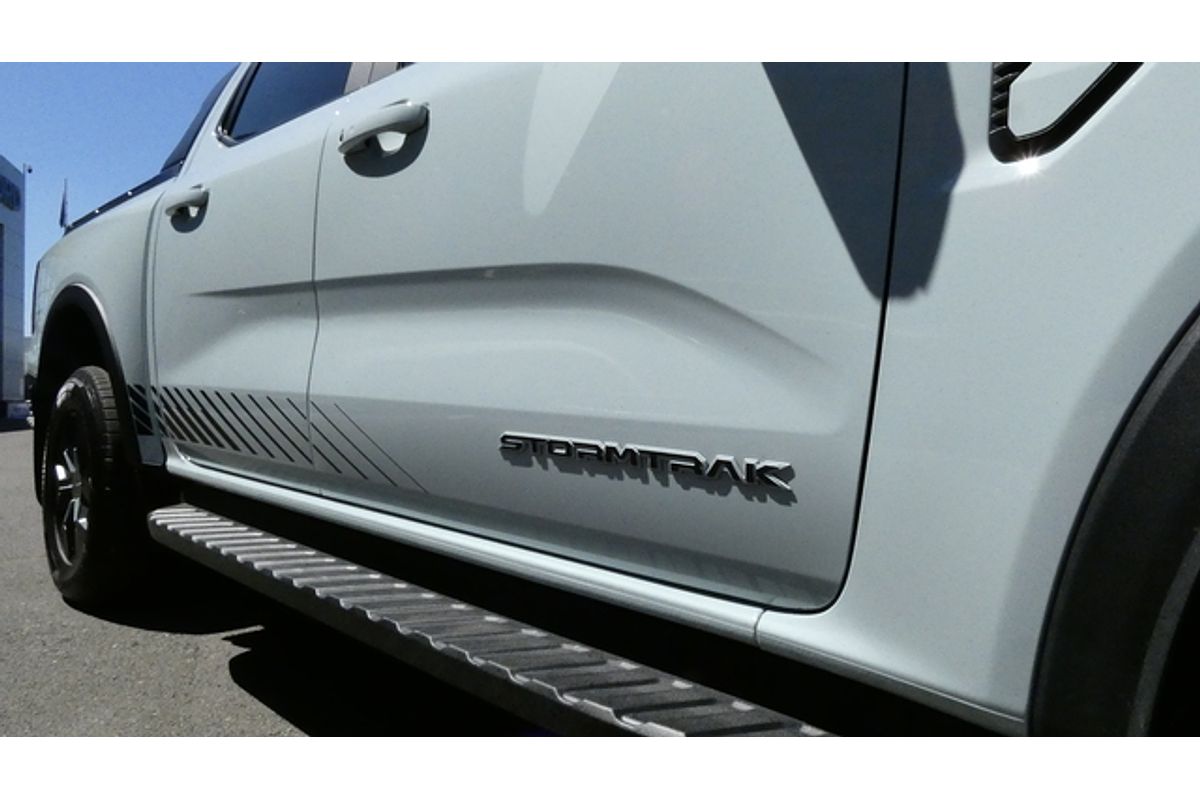 2025 Ford Ranger PHEV Stormtrak 4X4 2.3L