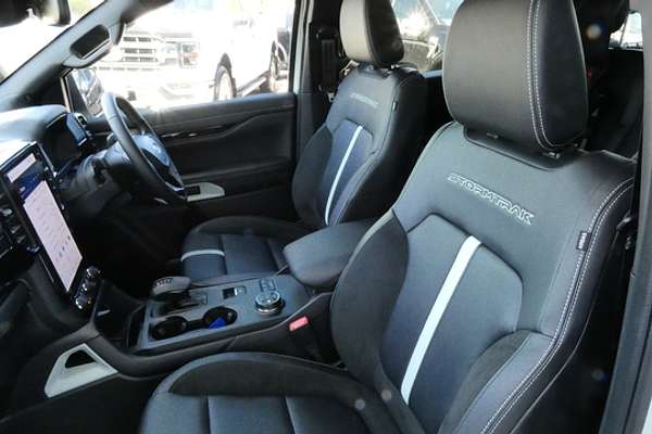 2025 Ford Ranger PHEV Stormtrak 4X4 2.3L