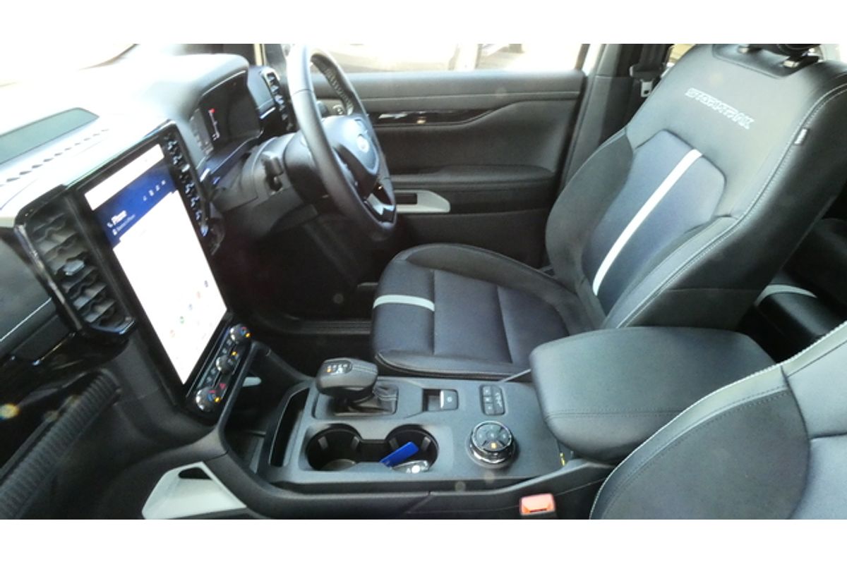 2025 Ford Ranger PHEV Stormtrak 4X4 2.3L