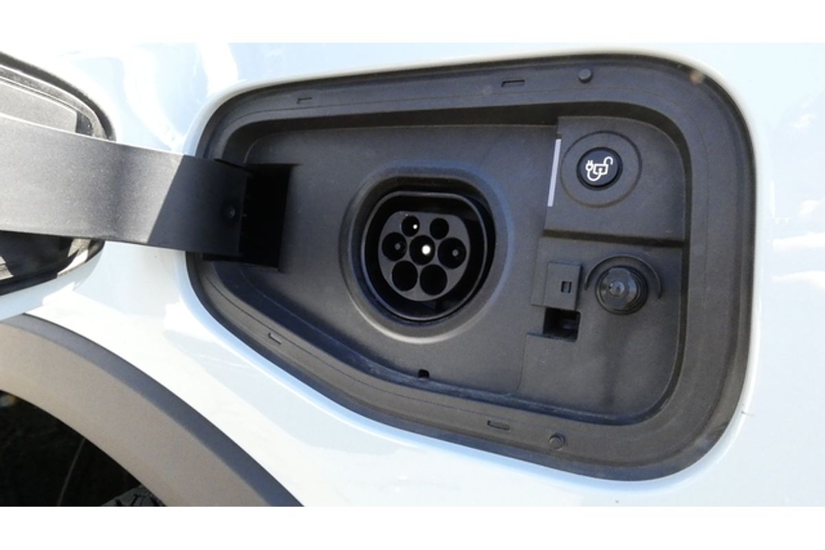 2025 Ford Ranger PHEV Stormtrak 4X4 2.3L