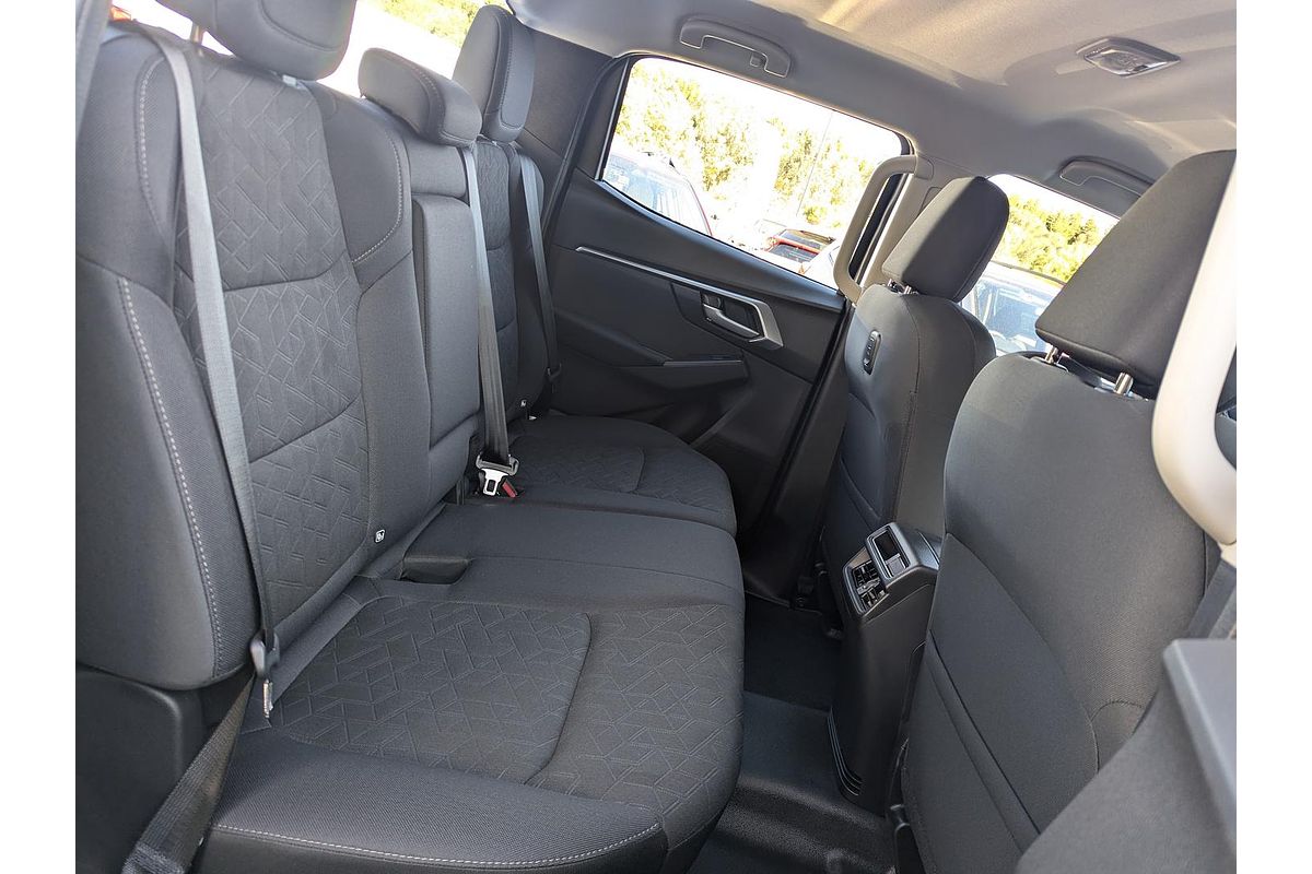 2025 Isuzu D-MAX LS-M 4X4