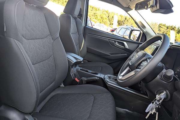 2025 Isuzu D-MAX LS-M 4X4