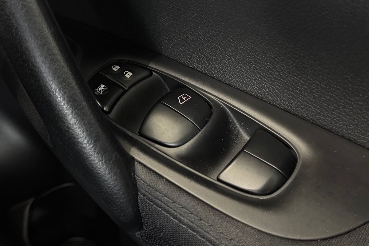 2014 Nissan QASHQAI ST J11