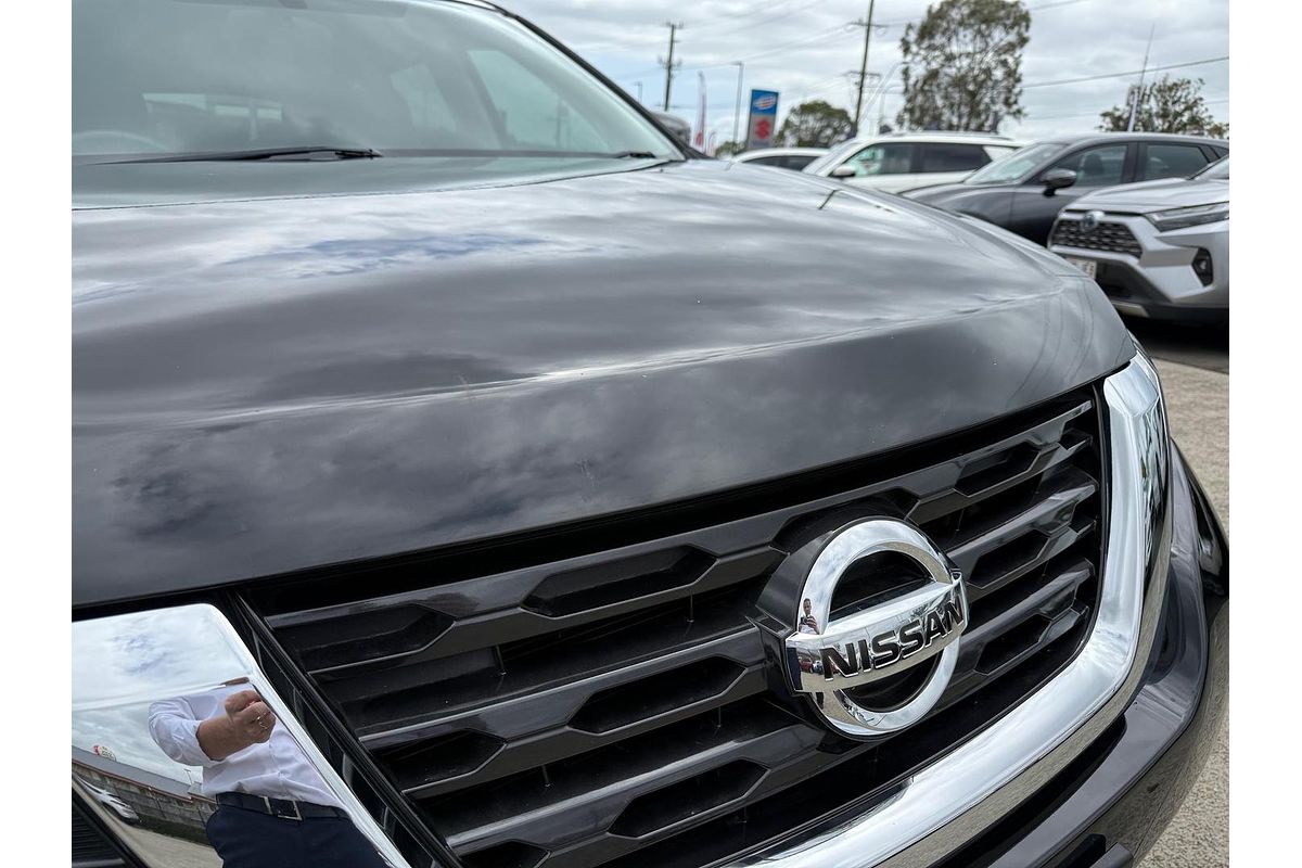 2017 Nissan Pathfinder ST R52 Series II