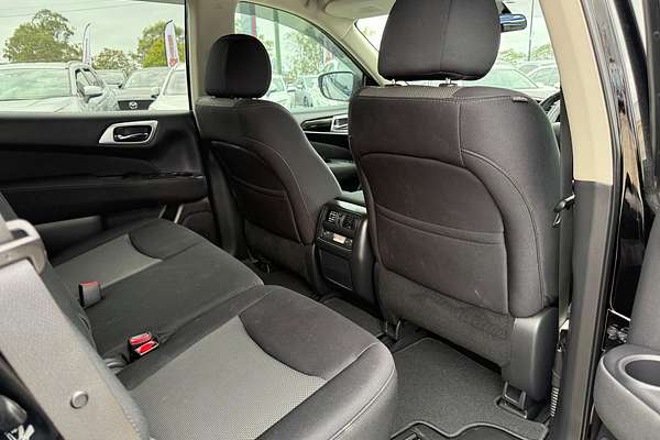 2017 Nissan Pathfinder ST R52 Series II