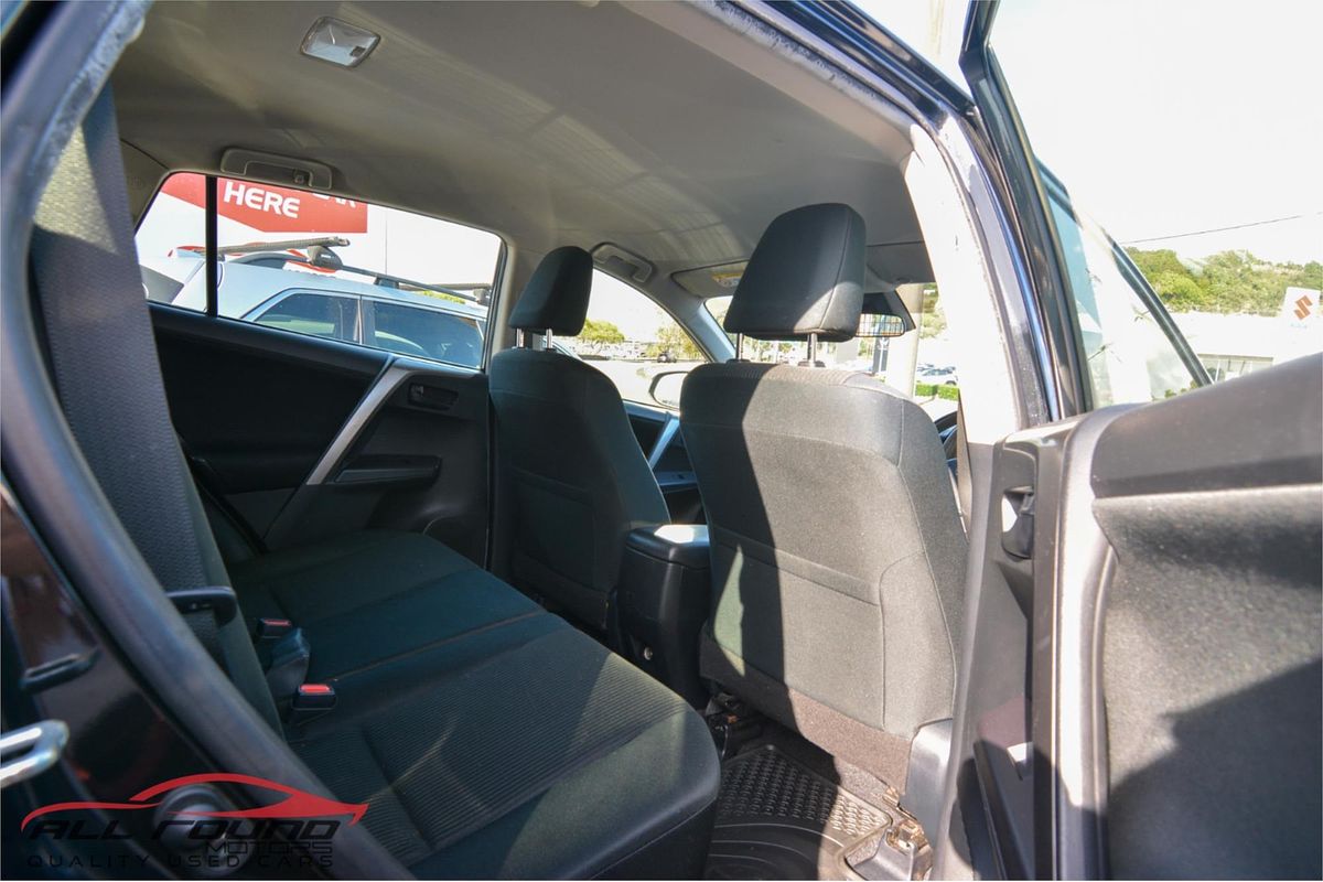 2018 Toyota RAV4 GX ASA44R