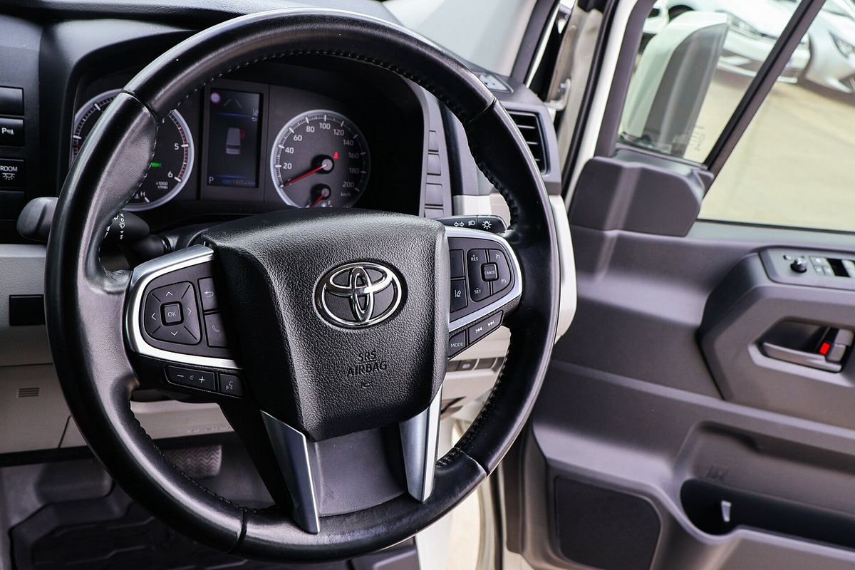 2021 Toyota Hiace Commuter GDH322R ELWB High Roof