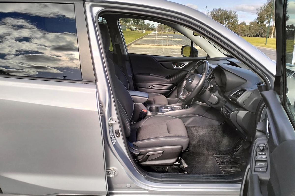 2023 Subaru Forester 2.5i S5